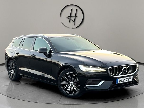 Volvo V60 T6 Recharge AWD 250 kW image number 3