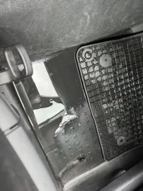 Car image 47