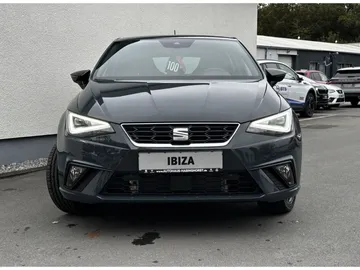 Car image 27