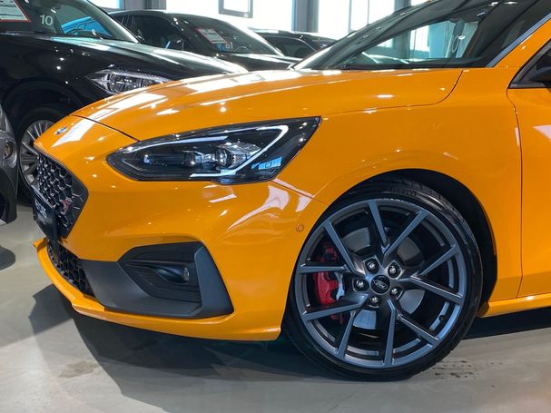 Ford Focus ST 140 kW image number 5