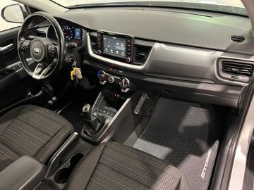 Car image 12