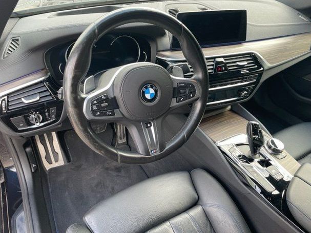 BMW 550i xDrive 340 kW image number 7