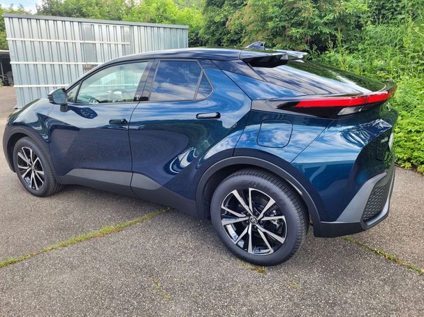 Toyota C-HR 2.0 Hybrid 135 kW image number 10