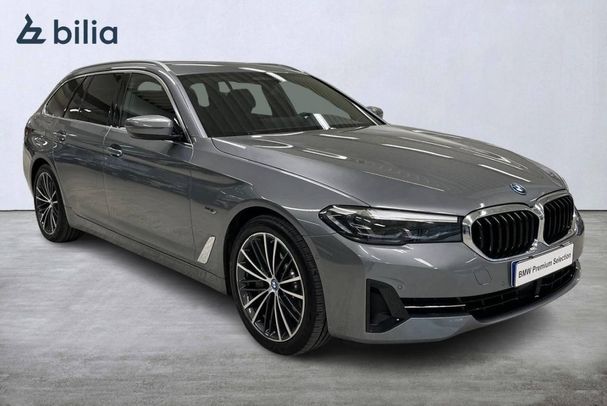 BMW 530 Touring 216 kW image number 18