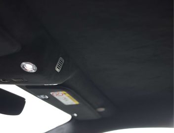 Car image 36