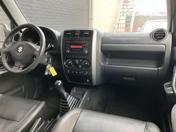 Car image 15