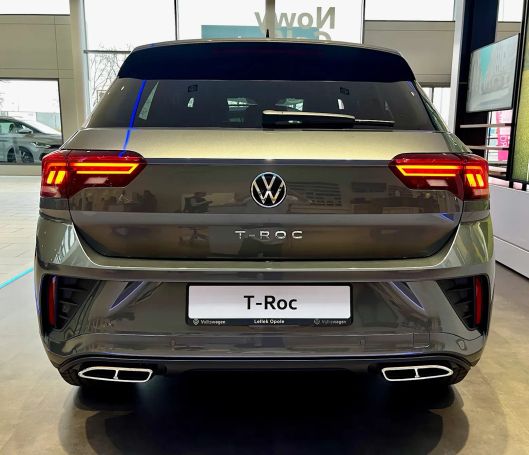 Volkswagen T-Roc 1.5 TSI R-Line DSG 110 kW image number 2