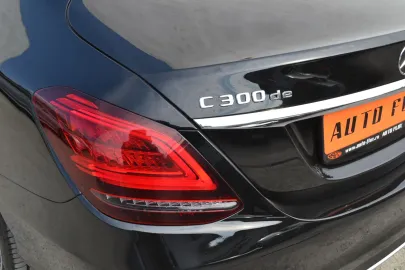 Car image 38