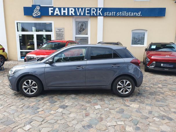 Hyundai i20 Blue 1.2 62 kW image number 5