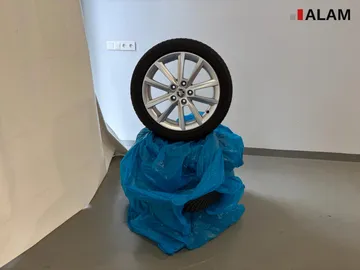 Car image 41
