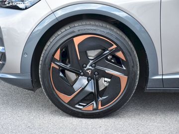 Car image 35