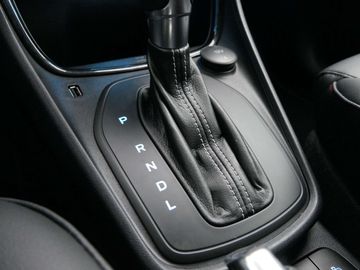 Car image 30