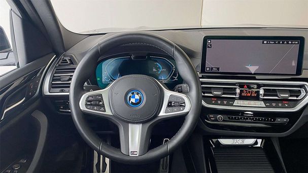 BMW iX3 210 kW image number 14