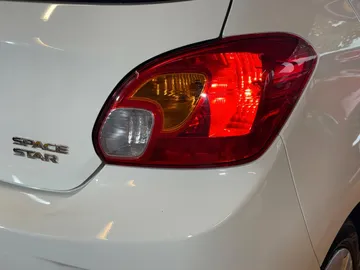 Car image 24