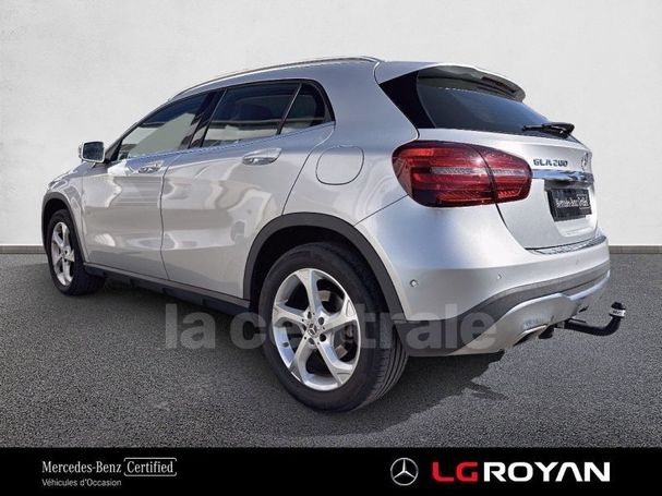 Mercedes-Benz GLA 200 7G-DCT 115 kW image number 4