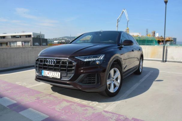 Audi Q8 50 TDI quattro 210 kW image number 3