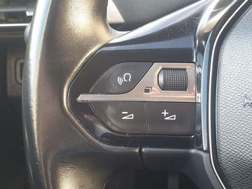 Car image 37