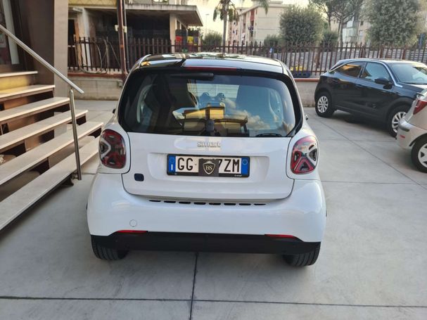 Smart ForTwo EQ 60 kW image number 8