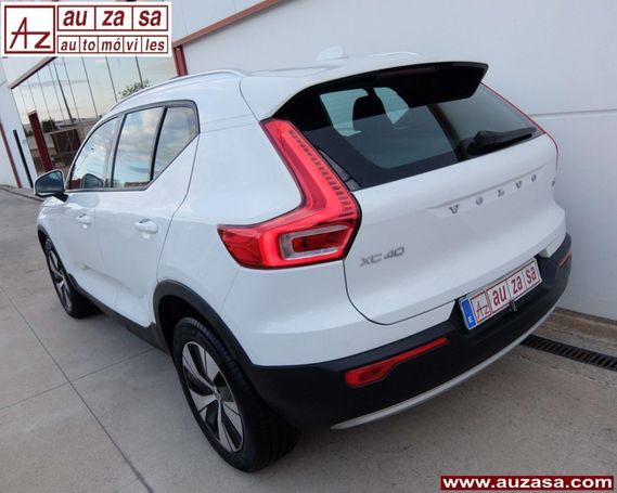 Volvo XC40 T3 Plus 120 kW image number 3