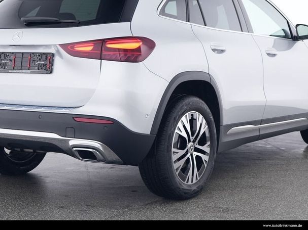 Mercedes-Benz GLA 180 100 kW image number 3