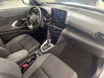 Car image 8