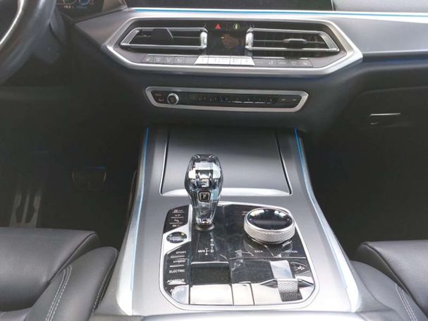 BMW X5 xDrive 213 kW image number 11