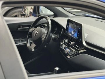 Car image 37