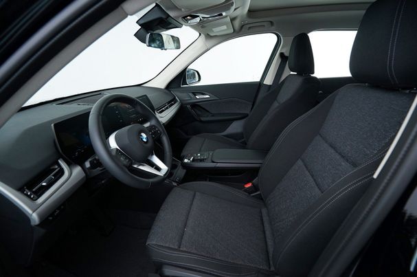 BMW X1 sDrive18i 100 kW image number 7