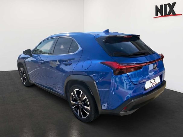 Lexus UX 135 kW image number 4