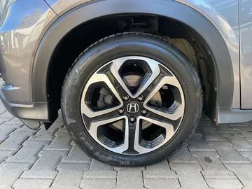 Car image 31