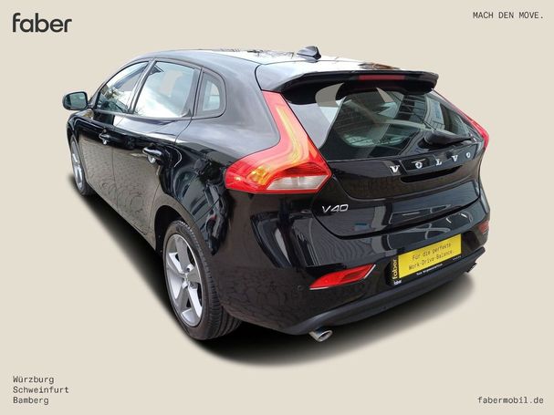 Volvo V40 D3 Momentum 110 kW image number 3