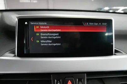 Car image 38