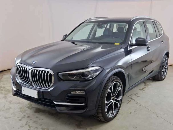 BMW X5 xDrive 210 kW image number 1