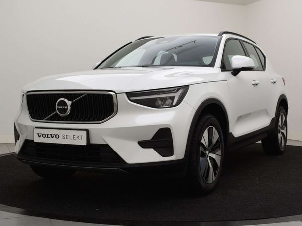 Volvo XC40 B3 Essential 120 kW image number 1