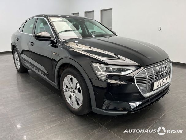 Audi e-tron 50 quattro Sportback 230 kW image number 2