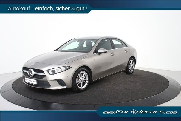 Mercedes-Benz A 200 120 kW image number 3