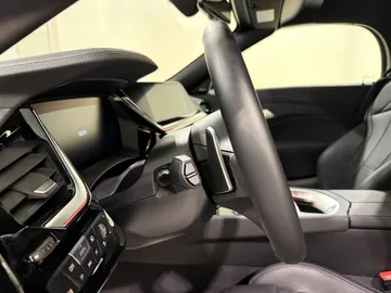 Car image 39