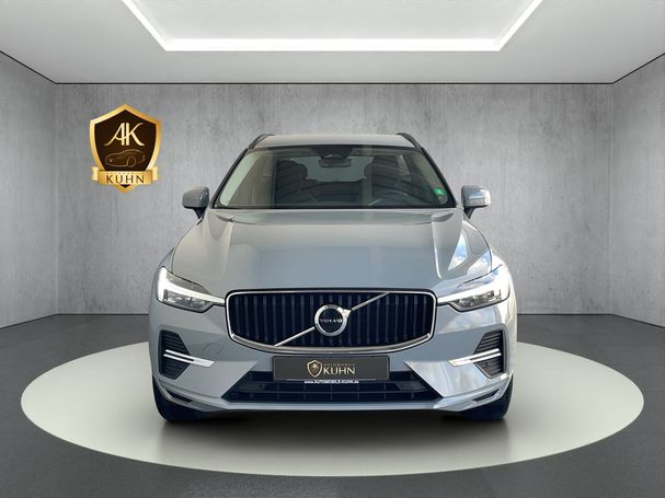 Volvo XC60 B4 Core 145 kW image number 3