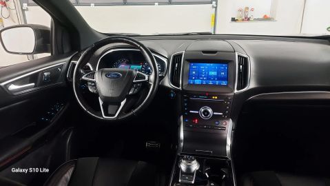 Car image 21