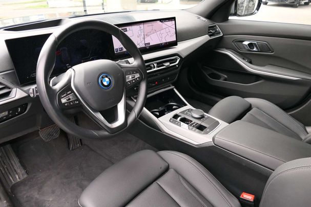 BMW 320 e Touring 150 kW image number 4