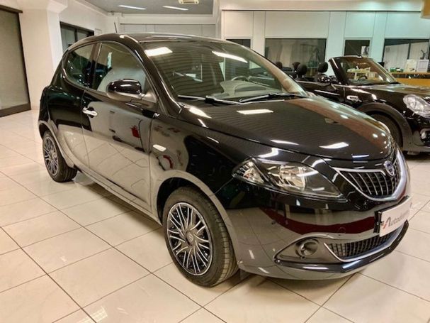 Lancia Ypsilon 51 kW image number 2