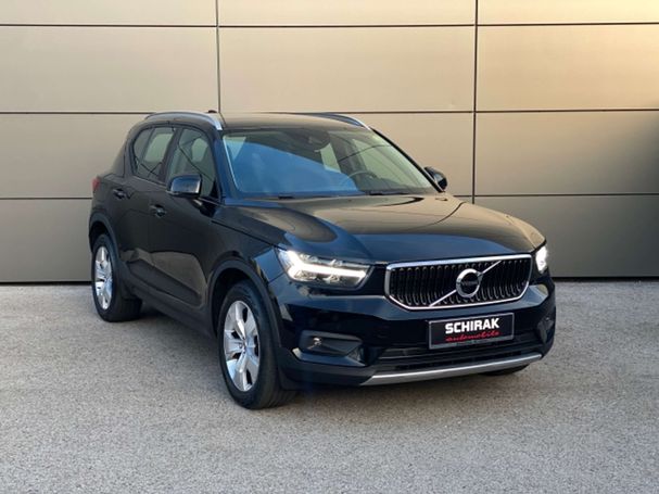 Volvo XC40 T3 Geartronic Momentum Pro 119 kW image number 2