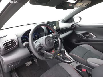 Car image 11