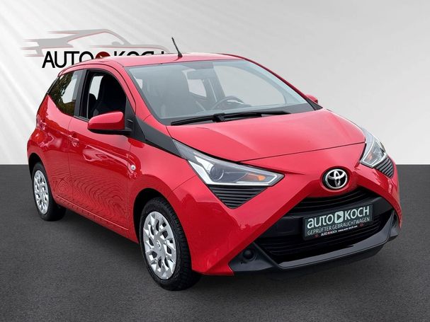 Toyota Aygo 53 kW image number 2