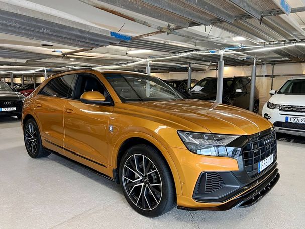 Audi Q8 55 TFSI quattro Tiptronic S-line 250 kW image number 2