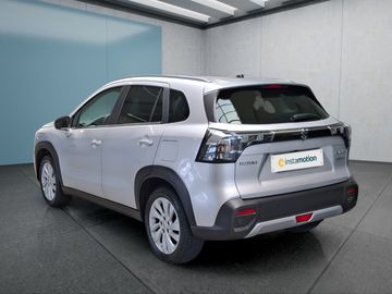Car image 4