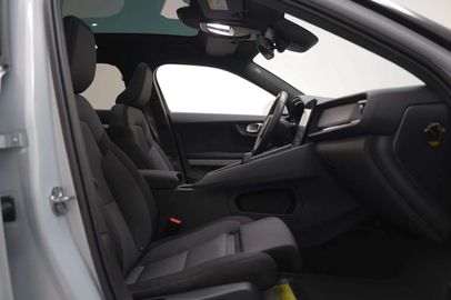 Car image 41