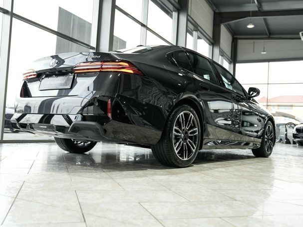 BMW 520d 145 kW image number 34