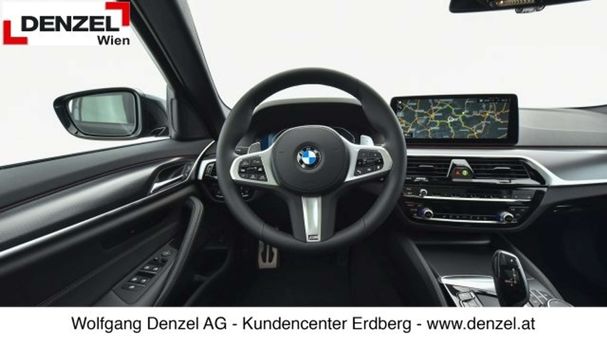 BMW 520d Touring xDrive 140 kW image number 5