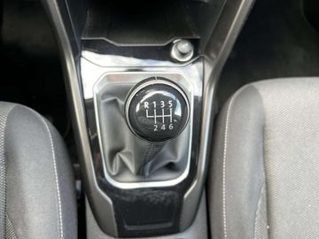 Car image 33